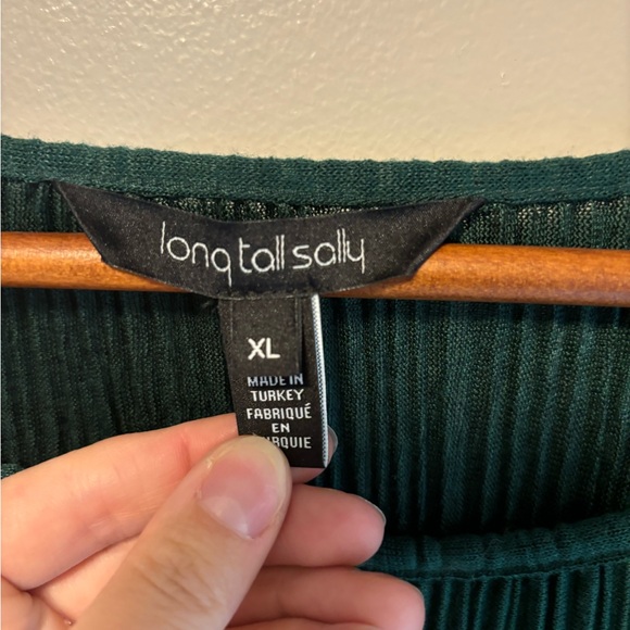 Crepe L/S Top - Picture 4 of 5